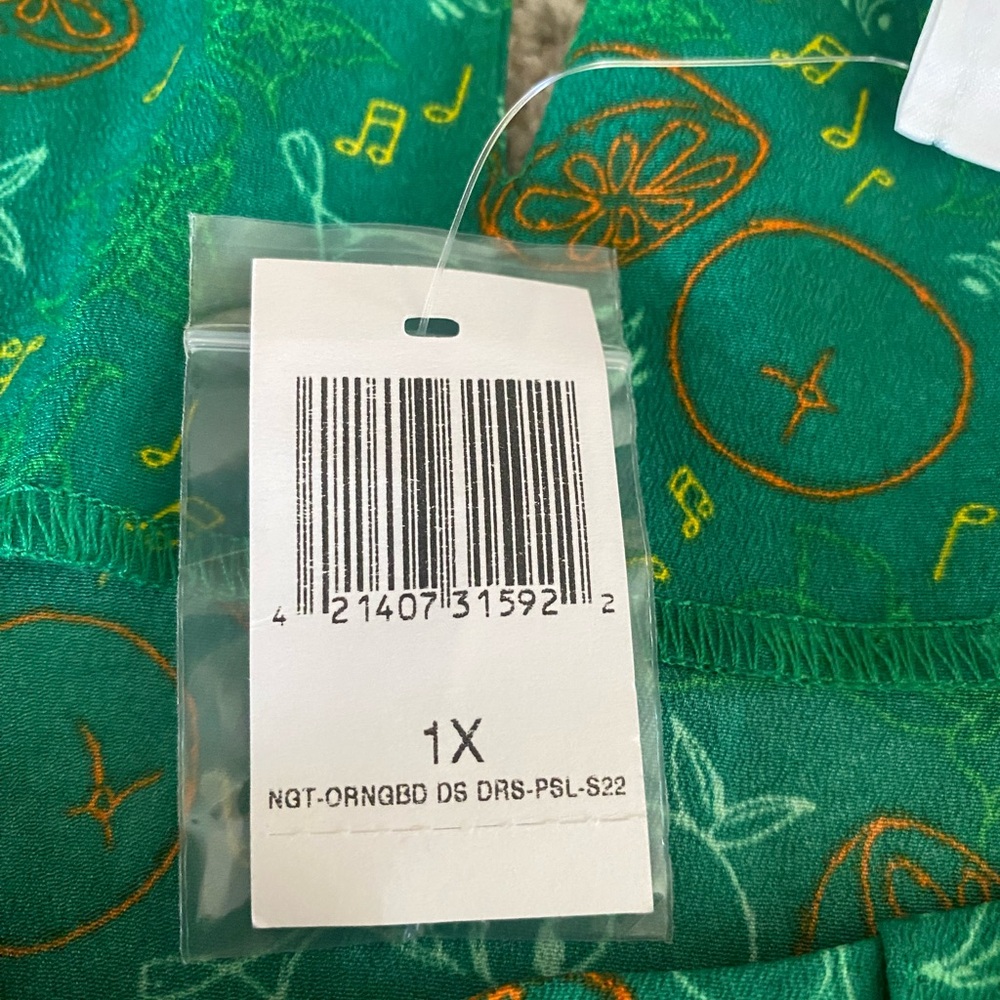 Disney dress shop NWT orange bird retro midi dress size 1x.  5h - Picture 5 of 9
